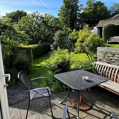 2 Bed In Sz451 Holiday home