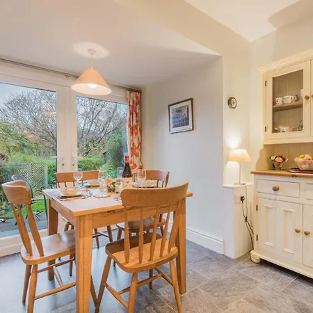 2 Bed In Sz451 Дом отдыха